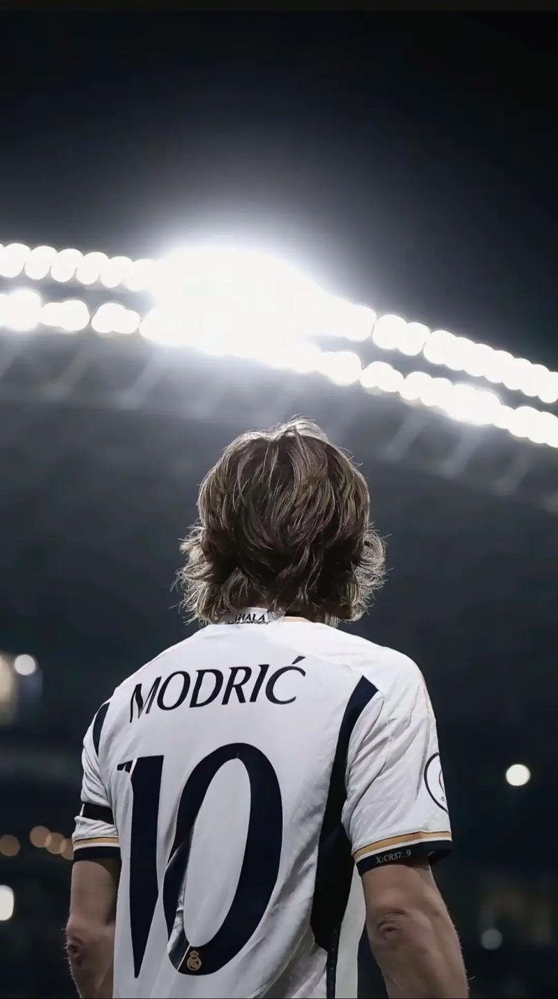 当面破库里神纪录，4号秀29场轰104记三分不得了，弗拉格最佳新秀悬了