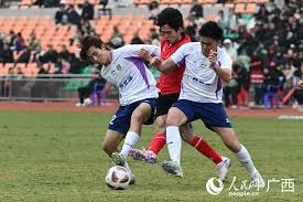 热刺截胡！签下费耶诺德中场核心