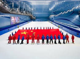 该队上赛季共有63次伤病，本赛季至今已有32次。@marca 来源：Madrid Zone